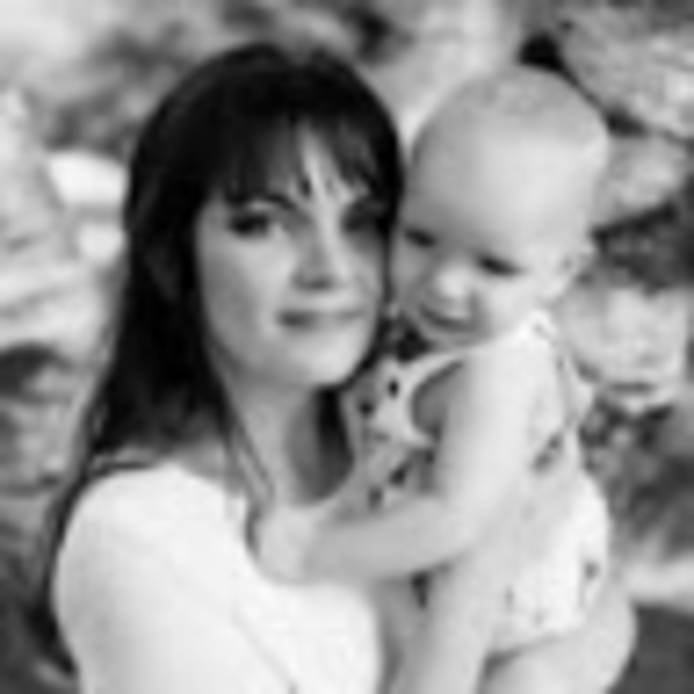 Meet your Posher, Chloe